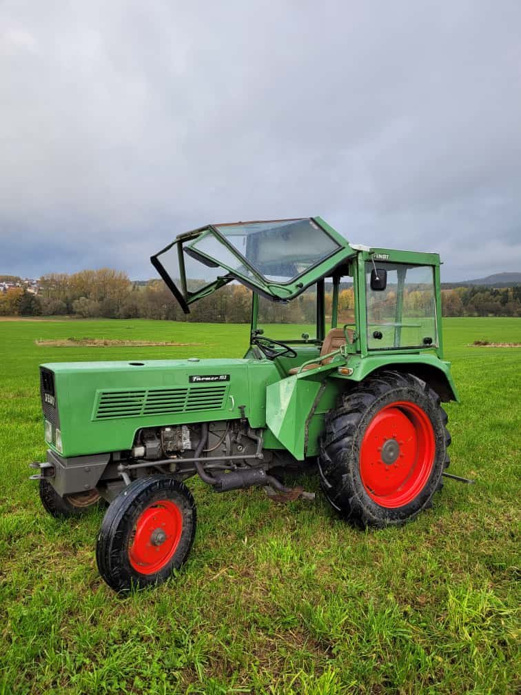 Traktor типа Fendt Farmer 103 S, Gebrauchtmaschine в Moosbach (Фотография 2)
