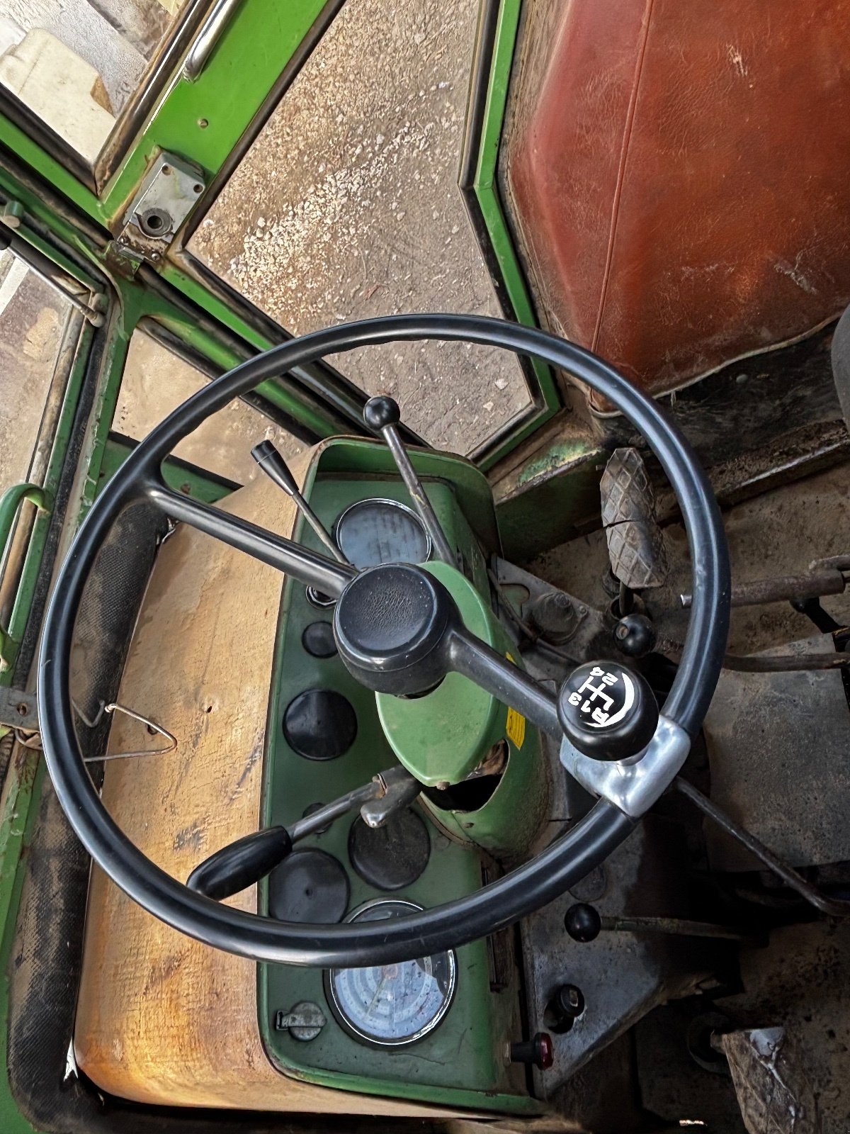 Traktor du type Fendt Farmer 105 LSA, Gebrauchtmaschine en Moosbach  (Photo 3)