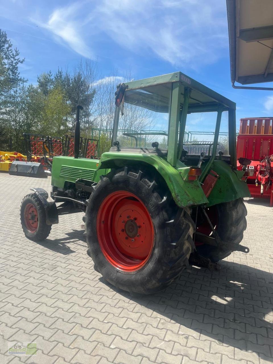 Traktor des Typs Fendt Farmer 106 LS, Gebrauchtmaschine in Wernberg-Köblitz (Bild 3)