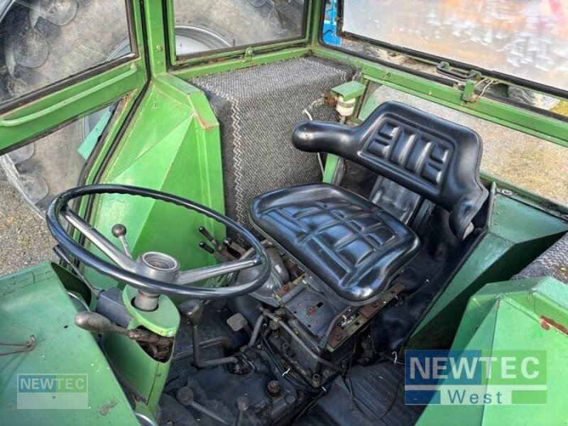 Traktor от тип Fendt FARMER 108 SA, Gebrauchtmaschine в Peine (Снимка 18)