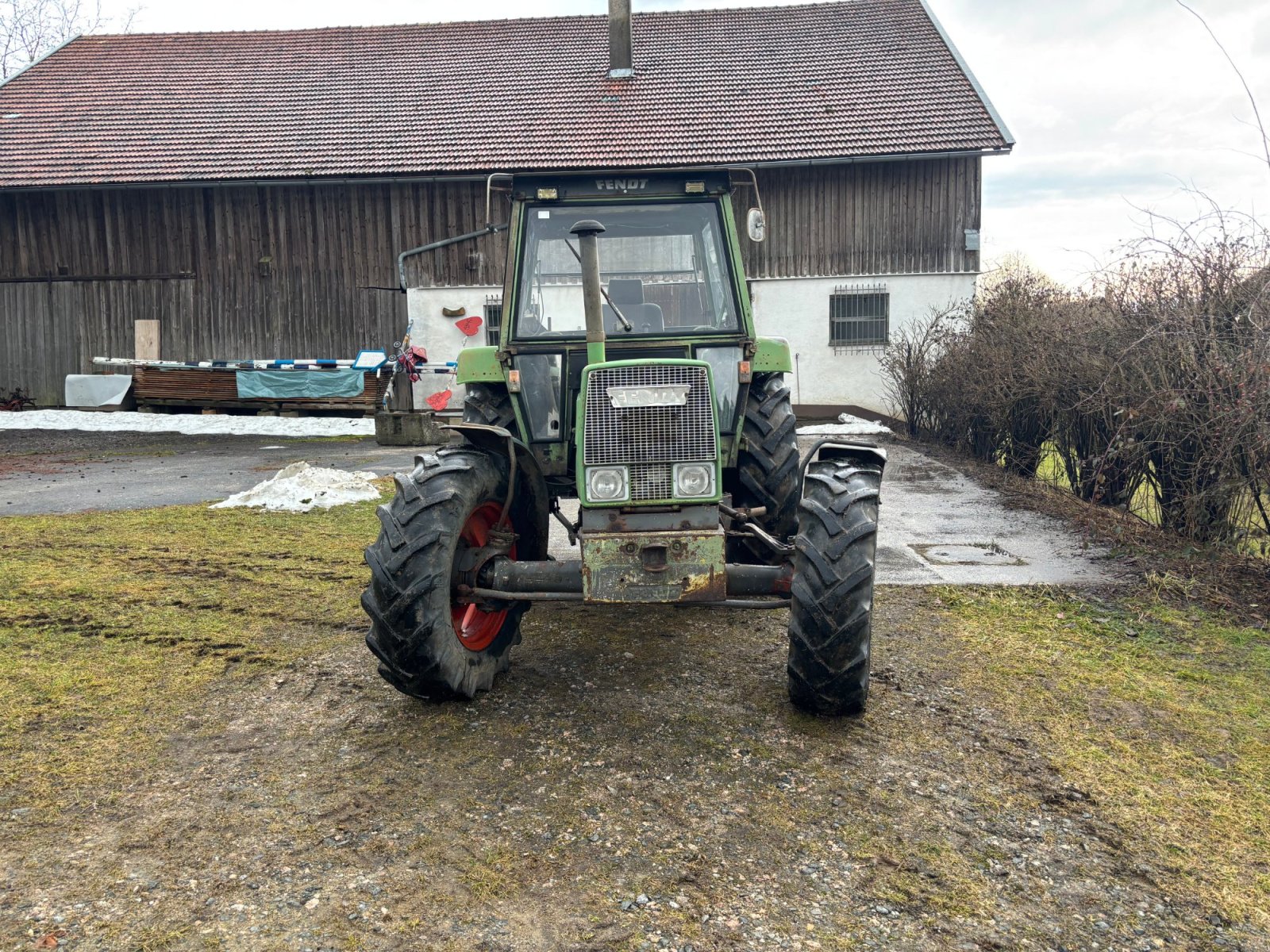Traktor typu Fendt Farmer 108 SA, Gebrauchtmaschine w Pemfling (Zdjęcie 2)