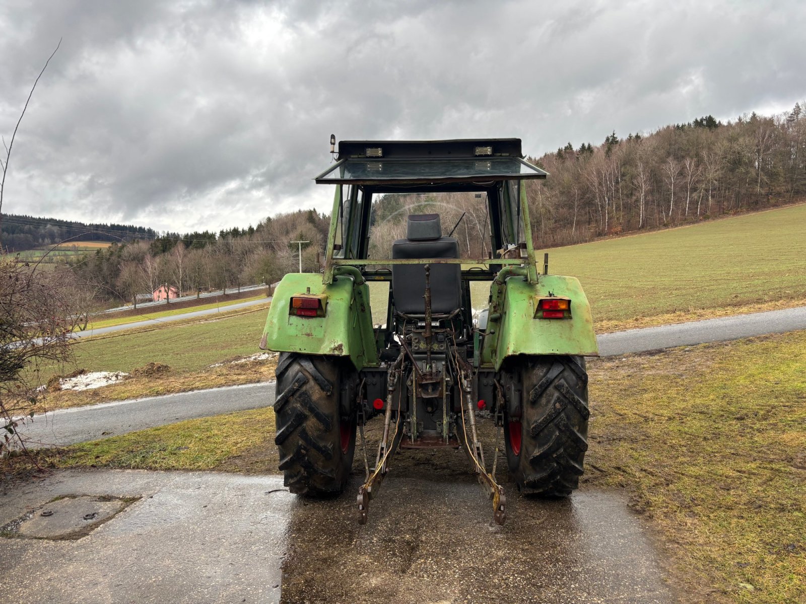 Traktor typu Fendt Farmer 108 SA, Gebrauchtmaschine w Pemfling (Zdjęcie 4)