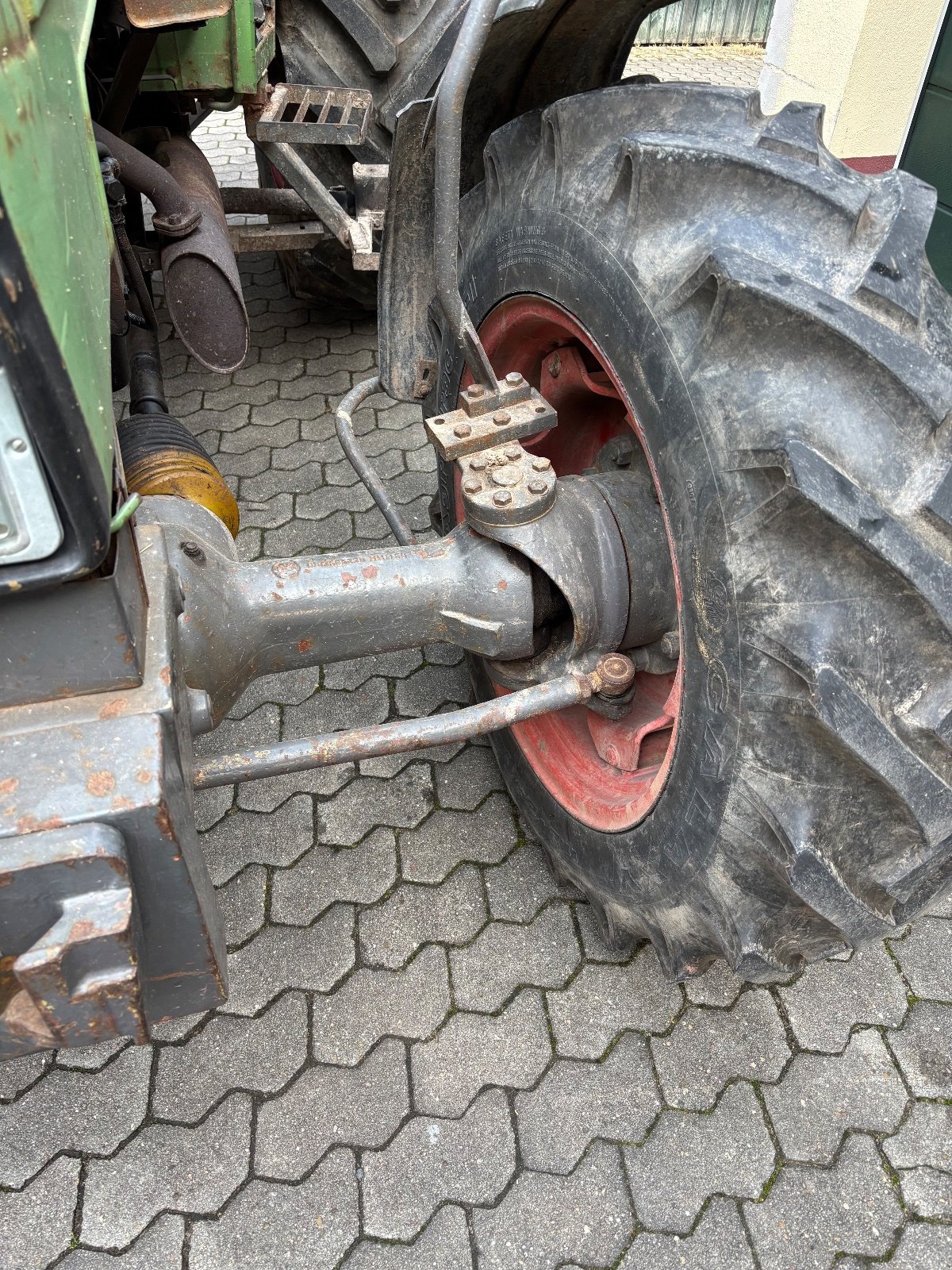 Traktor van het type Fendt Farmer 108, Gebrauchtmaschine in Hagenbüchach (Foto 5)