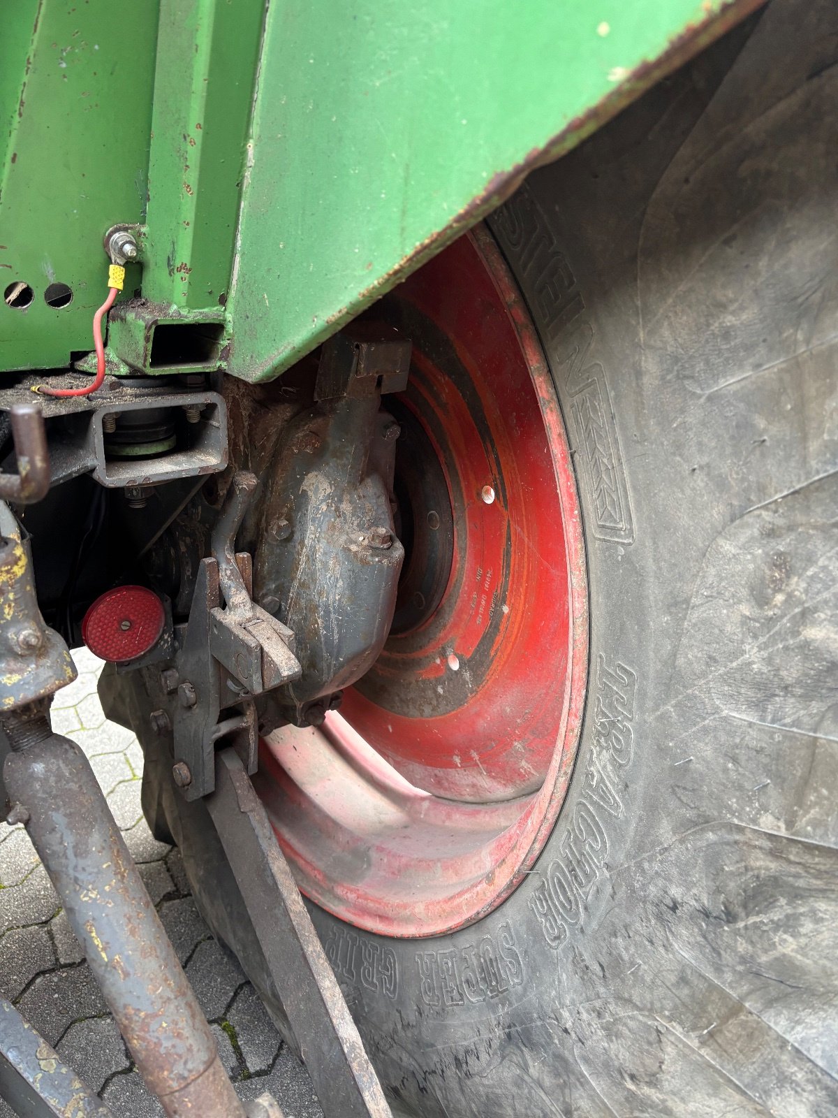 Traktor van het type Fendt Farmer 108, Gebrauchtmaschine in Hagenbüchach (Foto 12)