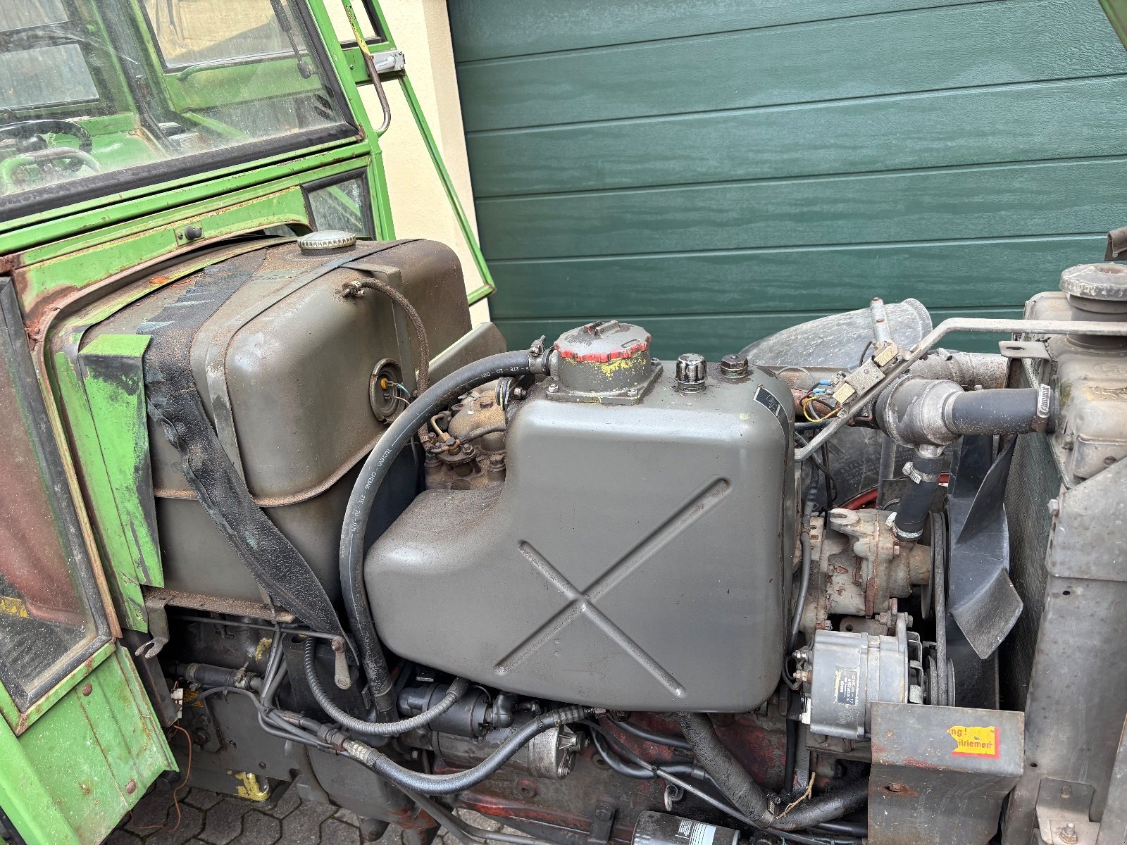 Traktor typu Fendt Farmer 108, Gebrauchtmaschine v Hagenbüchach (Obrázok 27)