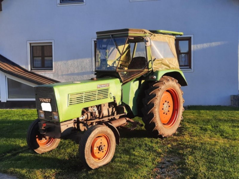 Traktor des Typs Fendt Farmer 2 S, Gebrauchtmaschine in Tiefenbach (Bild 1)
