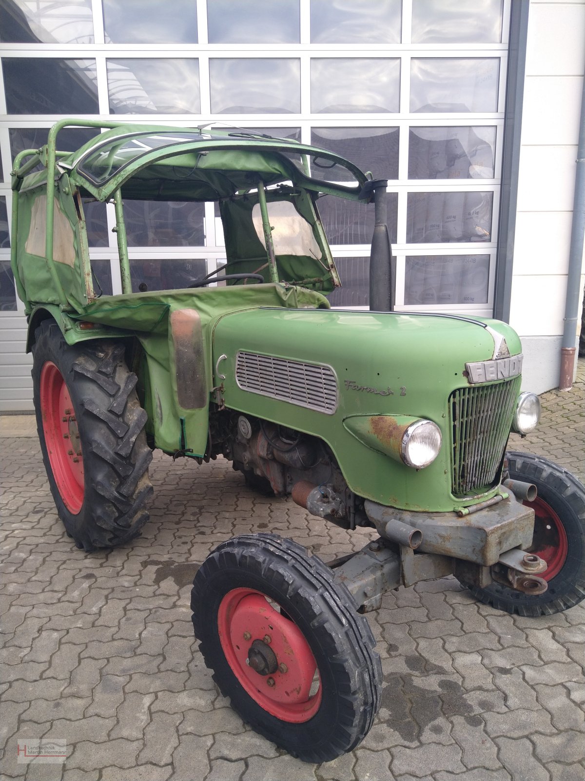 Traktor типа Fendt Farmer 2, Gebrauchtmaschine в Steinfeld (Фотография 2)