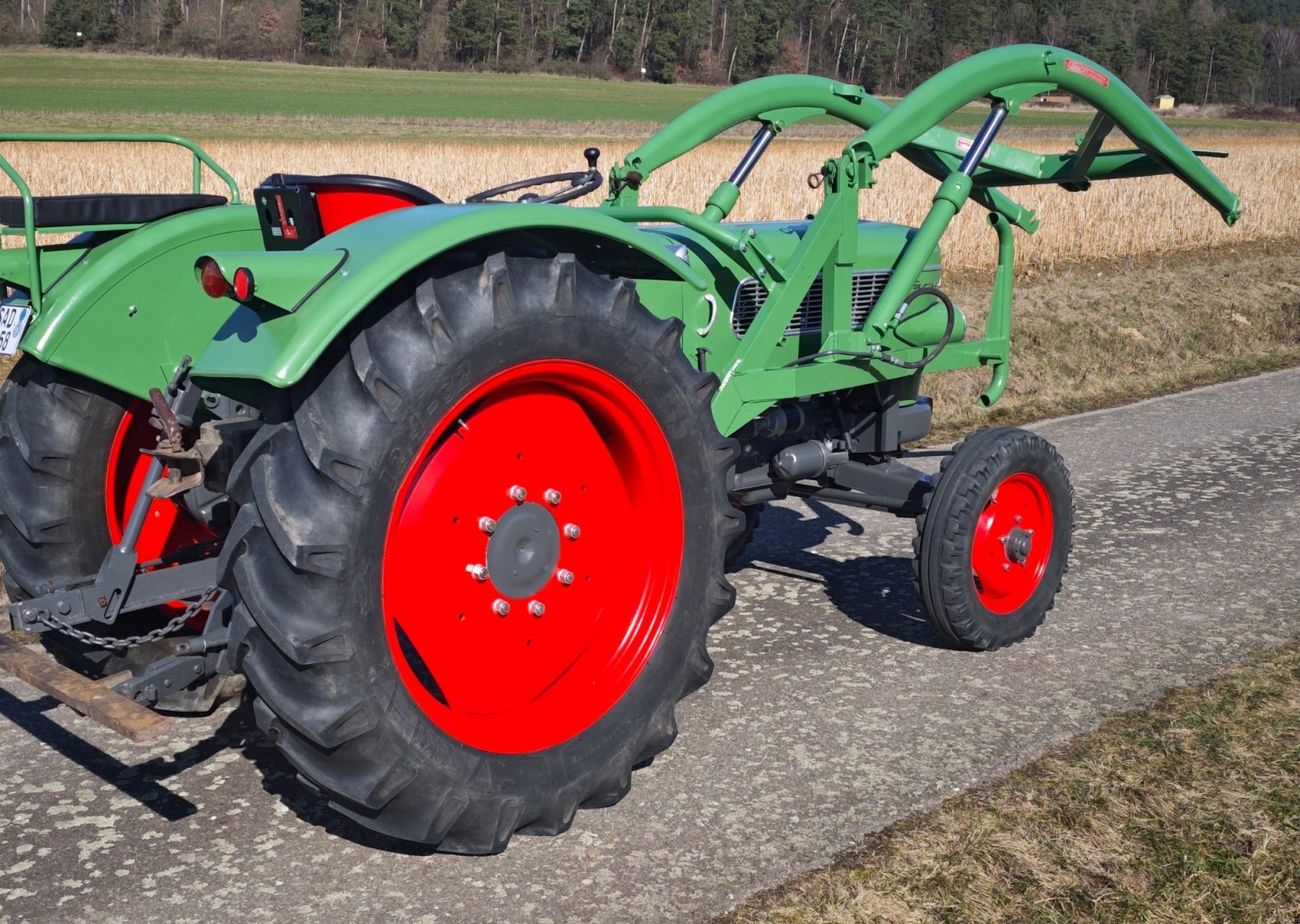 Traktor des Typs Fendt Farmer 2, Gebrauchtmaschine in Pfreimd (Bild 2)