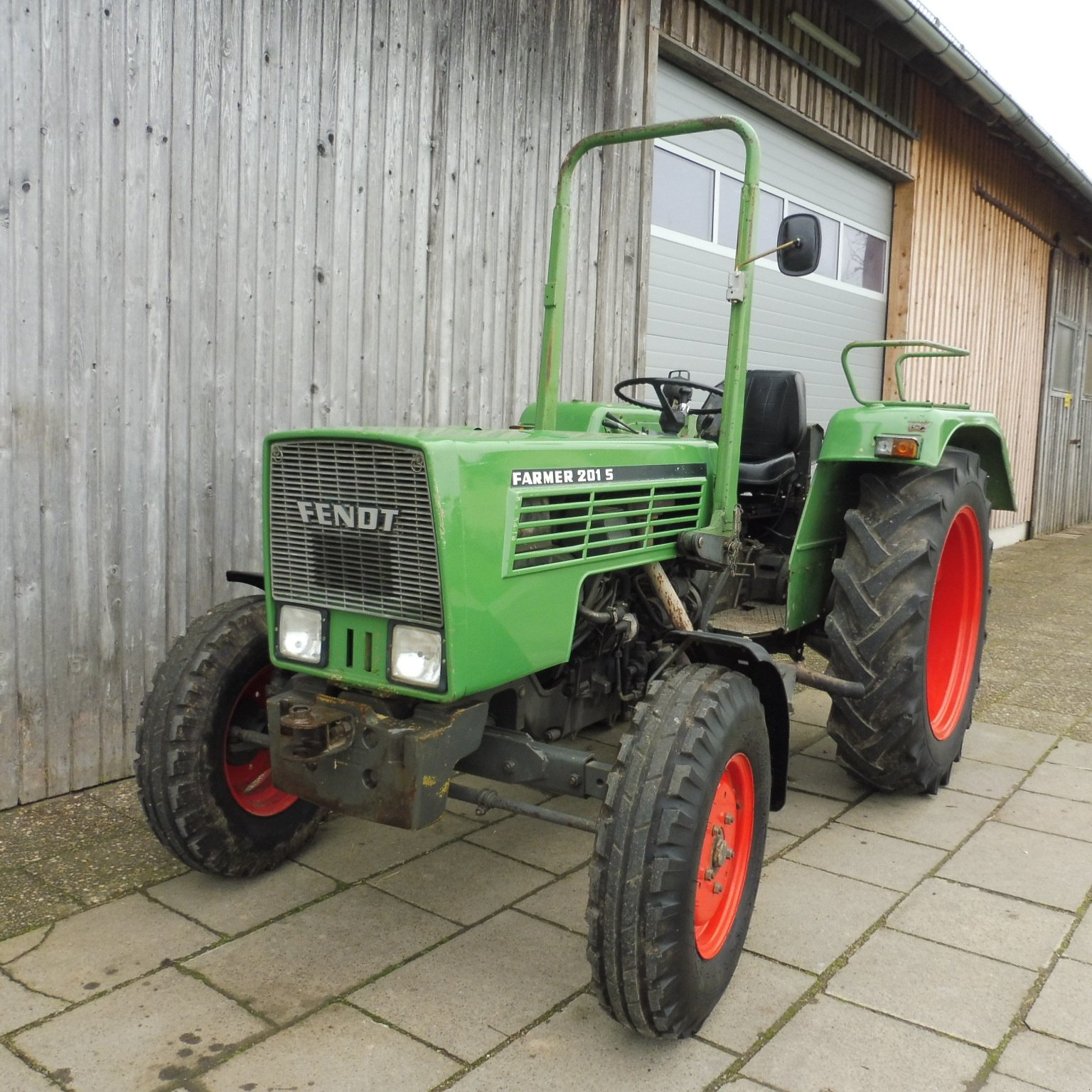 Traktor от тип Fendt Farmer 201 S, Gebrauchtmaschine в Kammlach (Снимка 1)