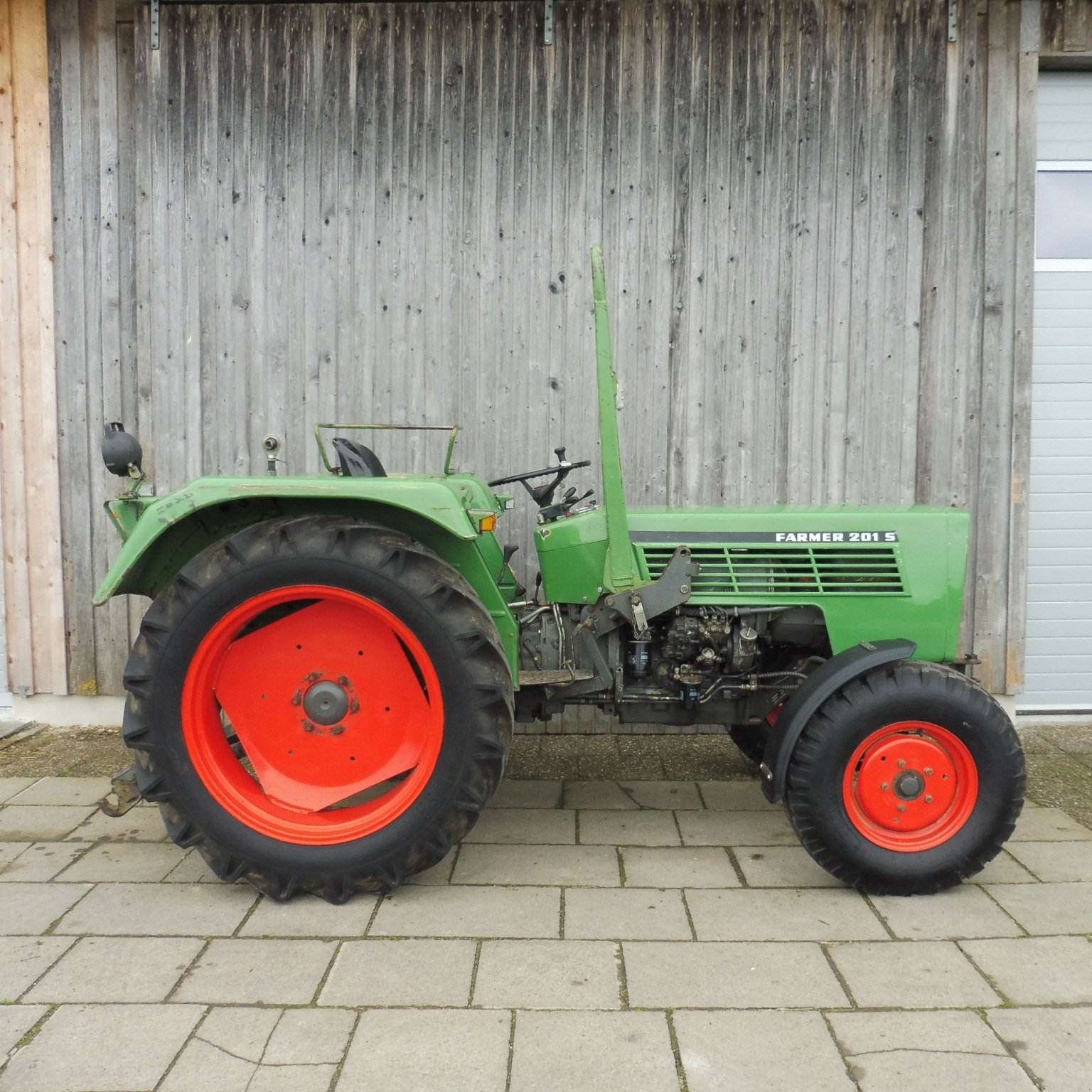 Traktor от тип Fendt Farmer 201 S, Gebrauchtmaschine в Kammlach (Снимка 9)