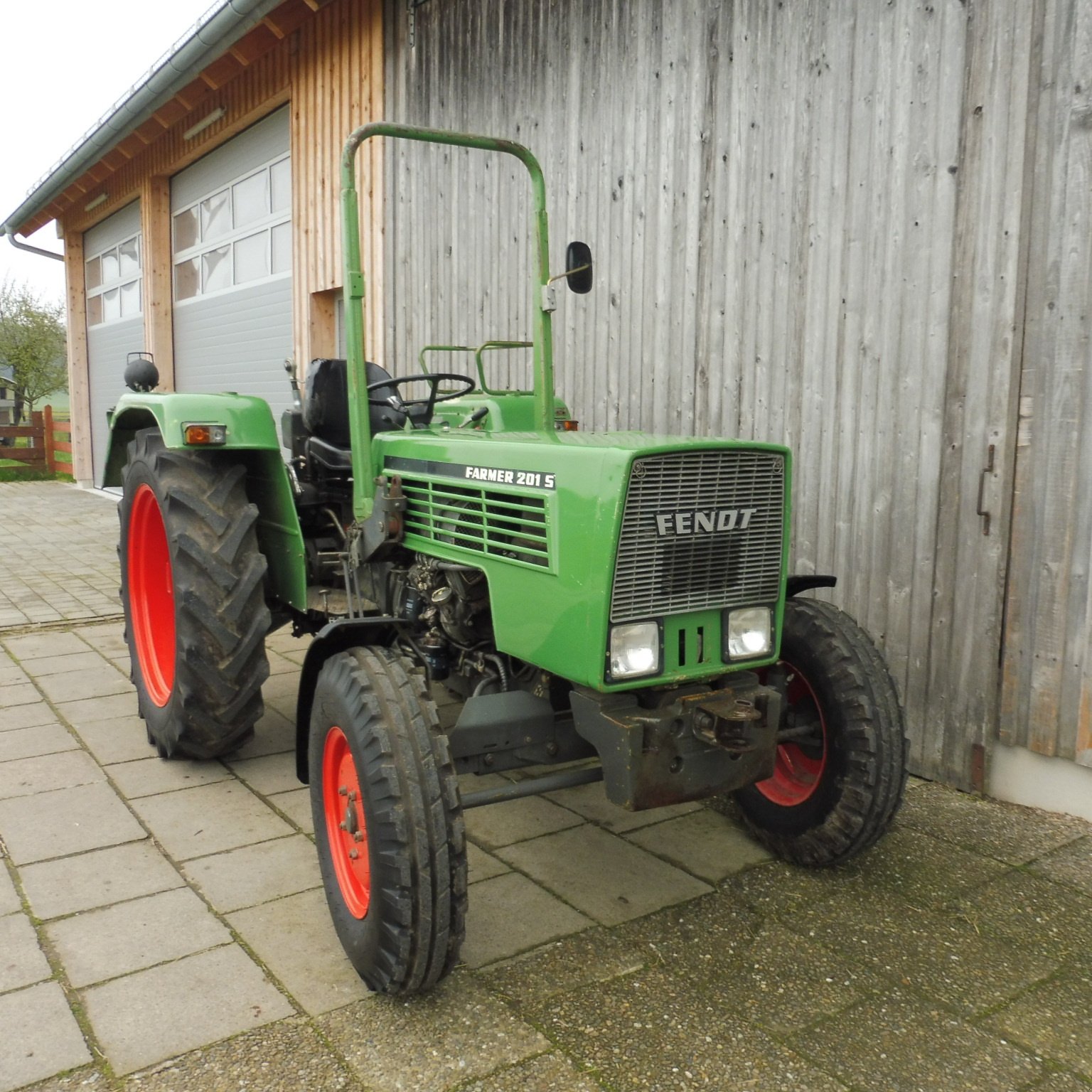 Traktor от тип Fendt Farmer 201 S, Gebrauchtmaschine в Kammlach (Снимка 13)