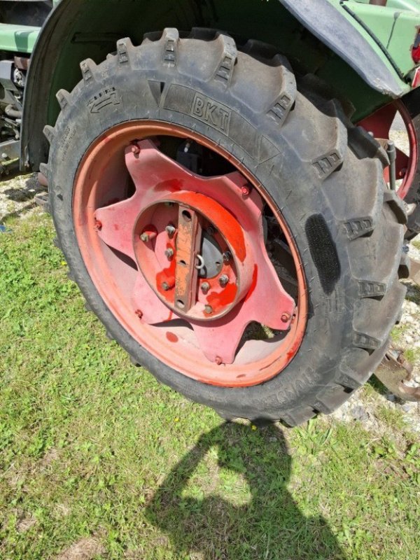 Traktor van het type Fendt Farmer 204P, Gebrauchtmaschine in Lengnau (Foto 4)