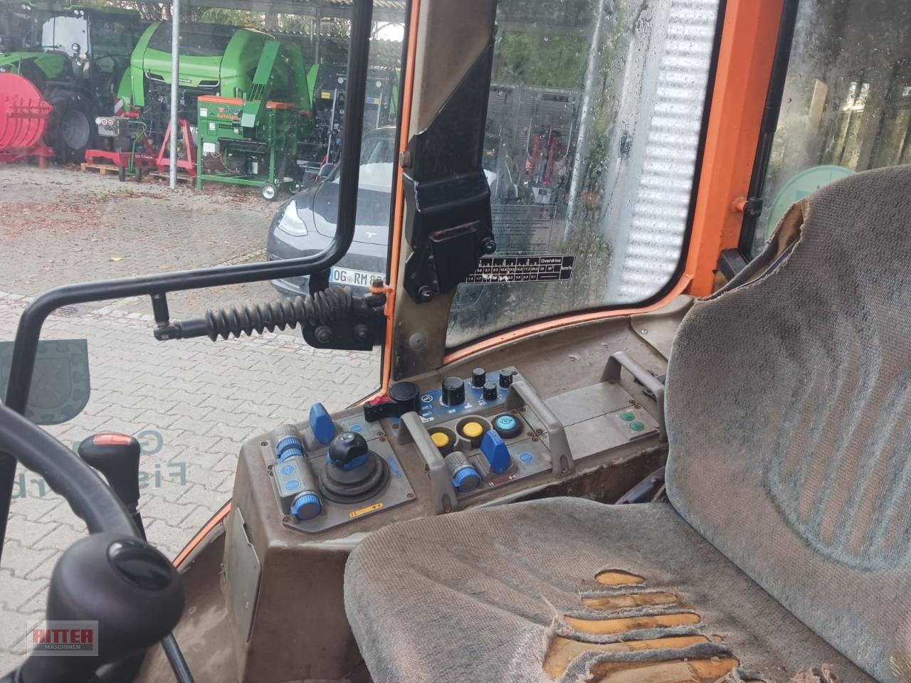 Traktor типа Fendt Farmer 207 VA Kommunal, Gebrauchtmaschine в Zell a. H. (Фотография 5)