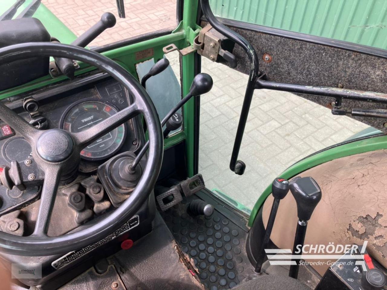 Traktor typu Fendt FARMER 250 S, Gebrauchtmaschine v Twistringen (Obrázek 8)