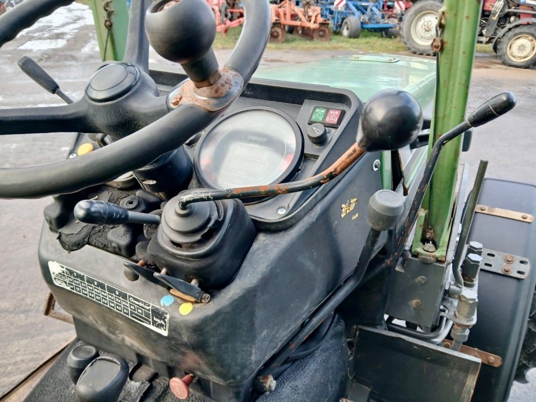Traktor del tipo Fendt Farmer 250V Allrad, Gebrauchtmaschine In Liebenwalde (Immagine 9)