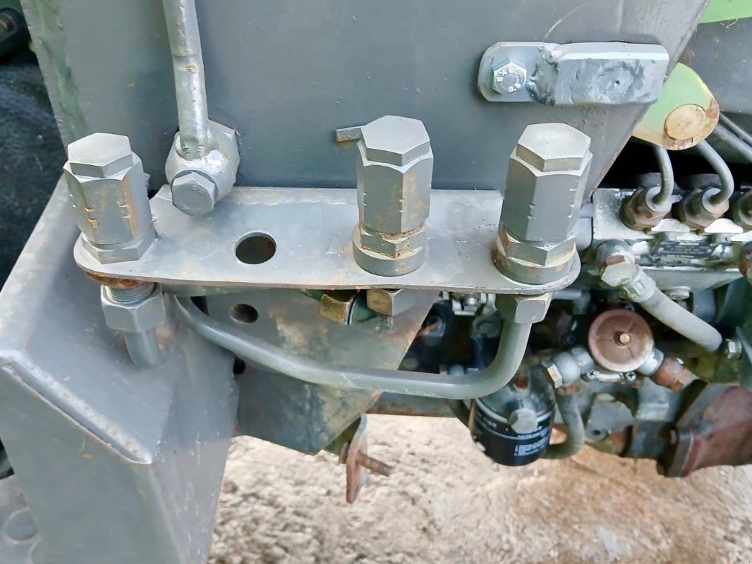 Traktor del tipo Fendt Farmer 250V Allrad, Gebrauchtmaschine In Liebenwalde (Immagine 15)