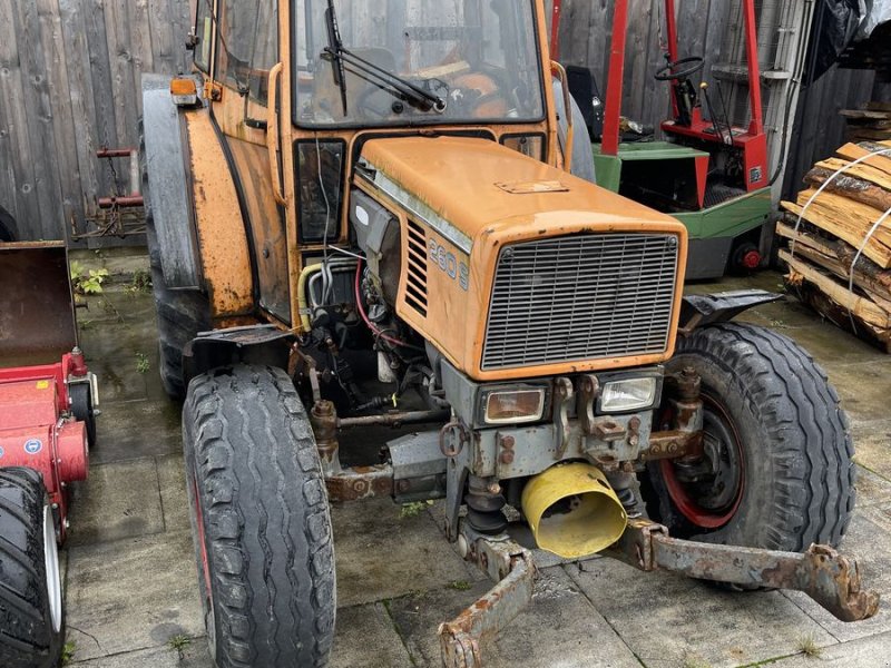 Traktor des Typs Fendt Farmer 260 S, Gebrauchtmaschine in Saldenburg (Bild 1)