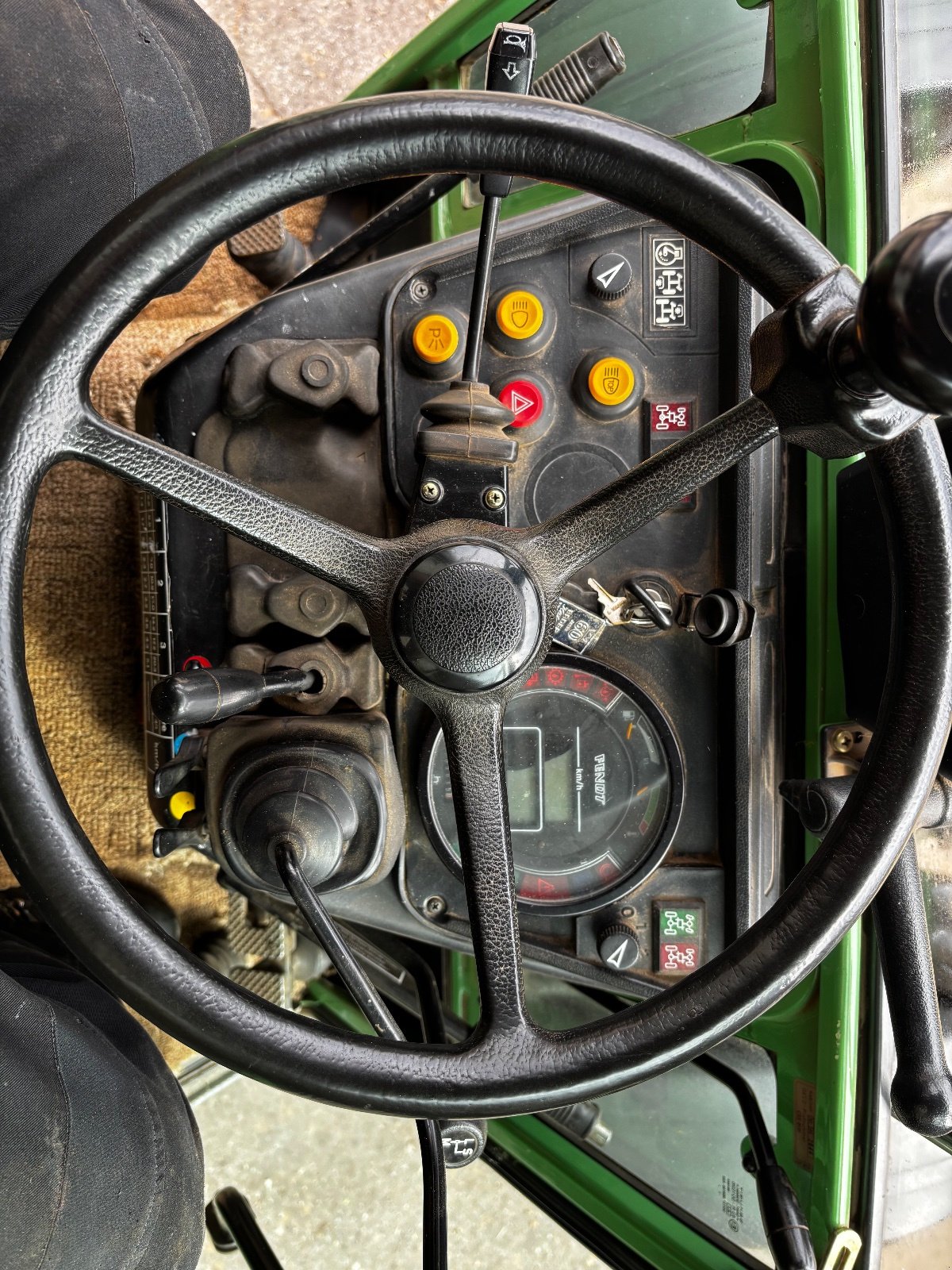 Traktor typu Fendt Farmer 260 S, Gebrauchtmaschine v Walting (Obrázek 3)