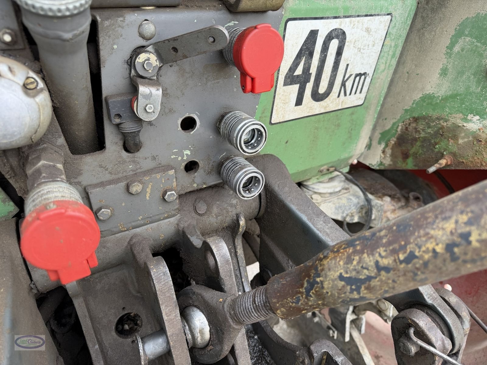 Traktor типа Fendt Farmer 275 SA, Gebrauchtmaschine в Münzkirchen (Фотография 9)