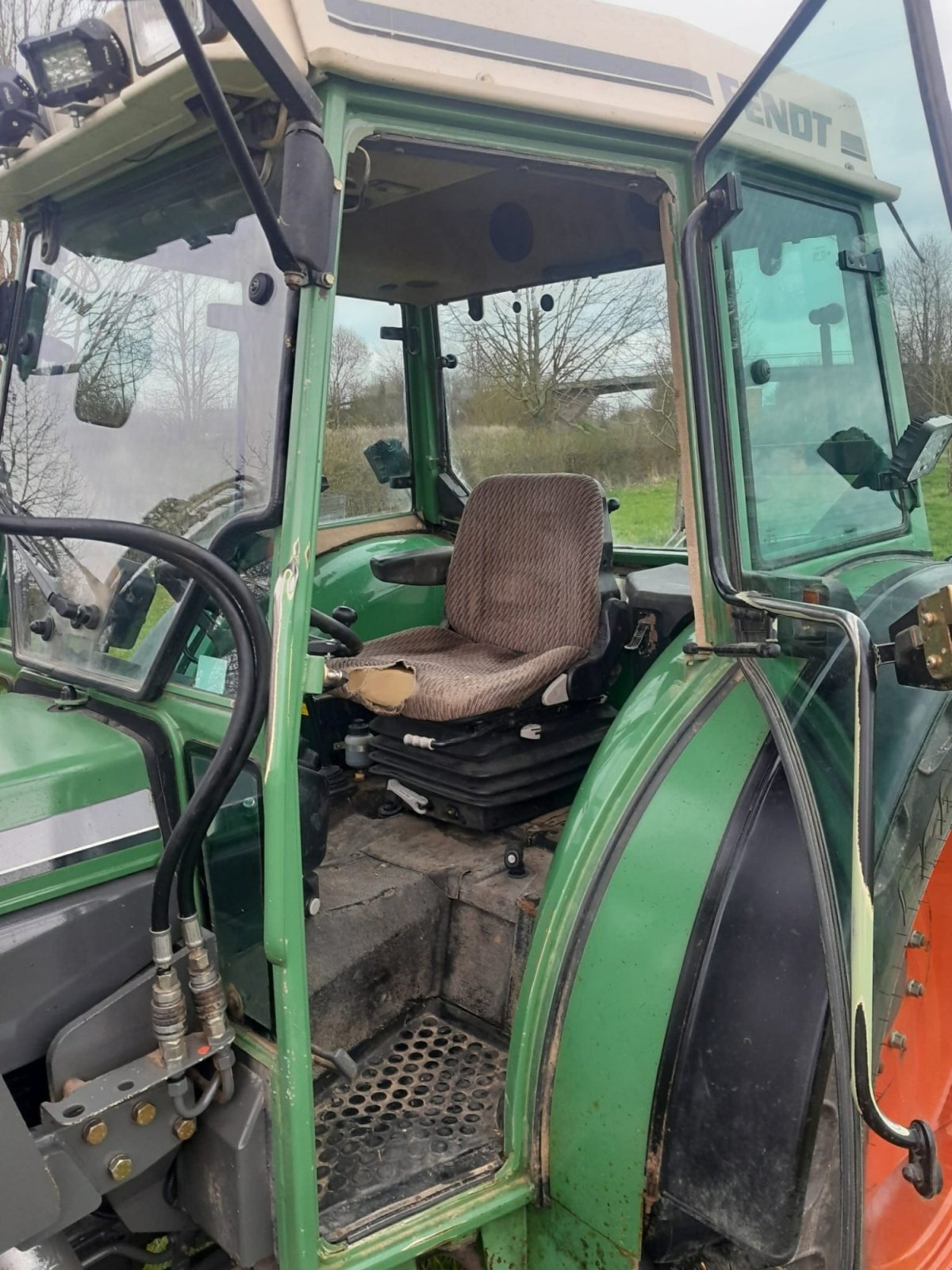 Traktor typu Fendt Farmer 280 S, Gebrauchtmaschine w Korntal-Münchingen (Zdjęcie 7)