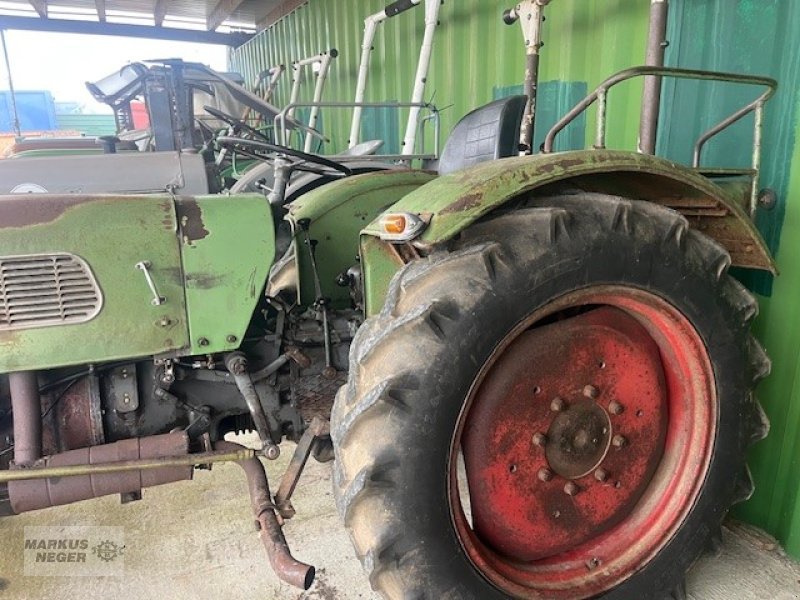 Traktor типа Fendt Farmer 2D, Gebrauchtmaschine в Berching (Фотография 4)