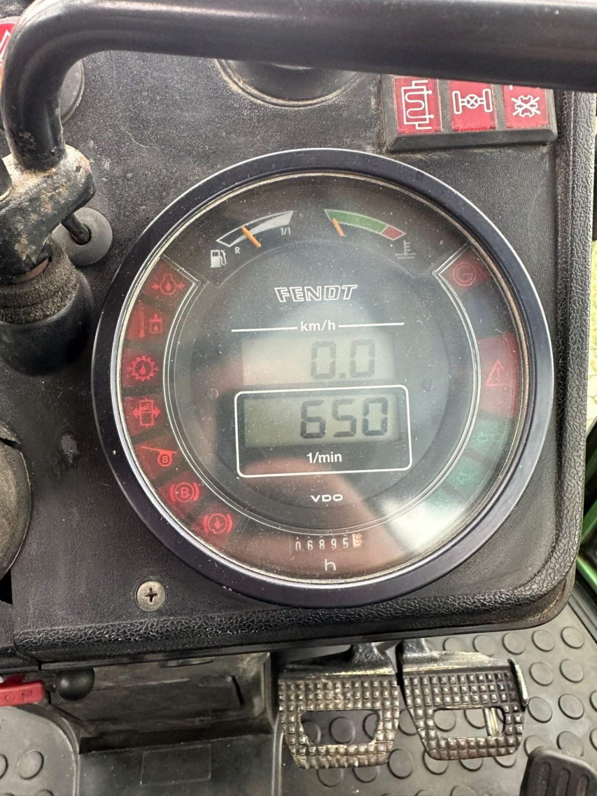 Traktor типа Fendt Farmer 304 LS, Gebrauchtmaschine в zwolle (Фотография 7)