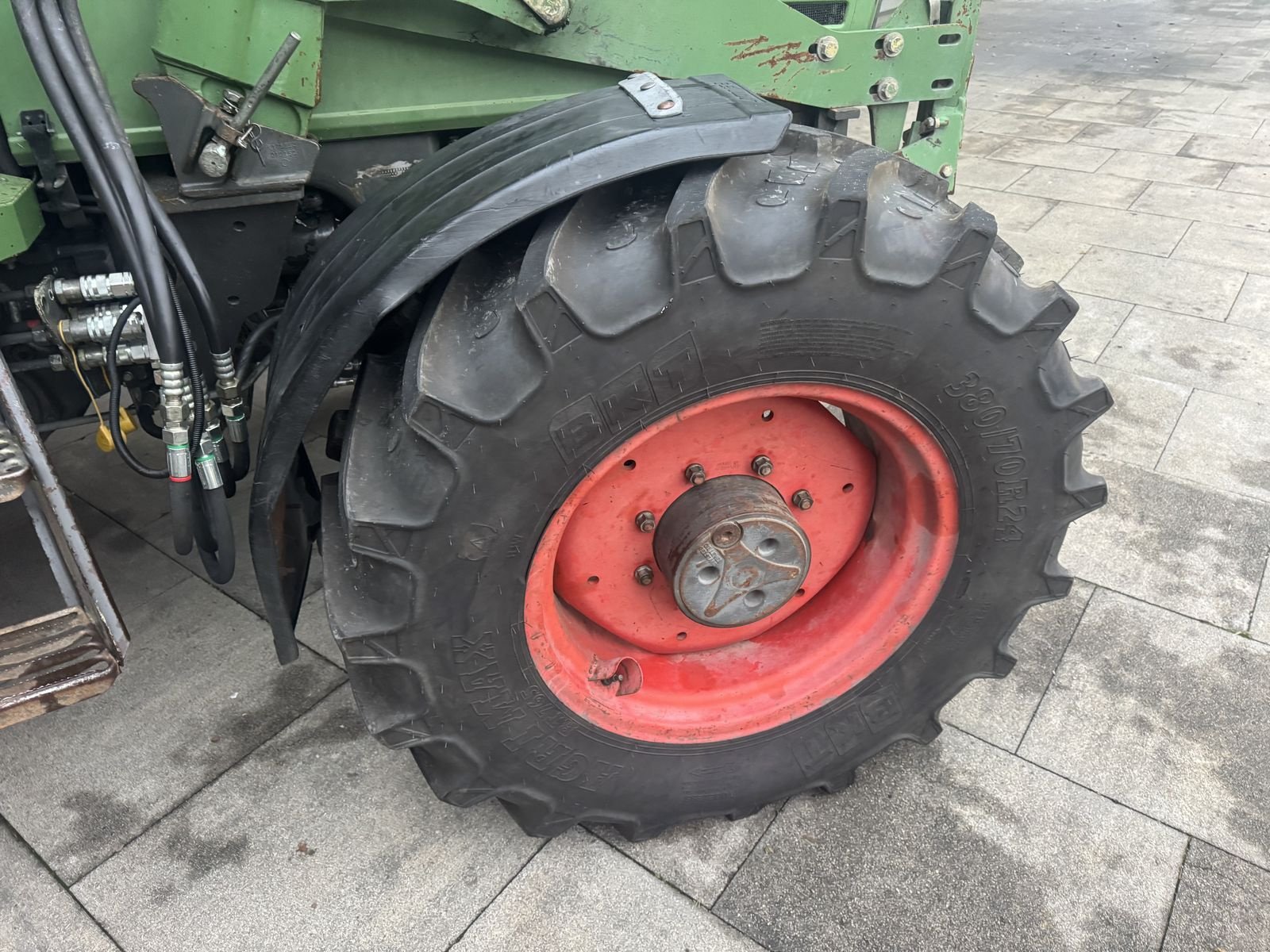 Traktor typu Fendt Farmer 304, Gebrauchtmaschine v Saldenburg (Obrázek 4)
