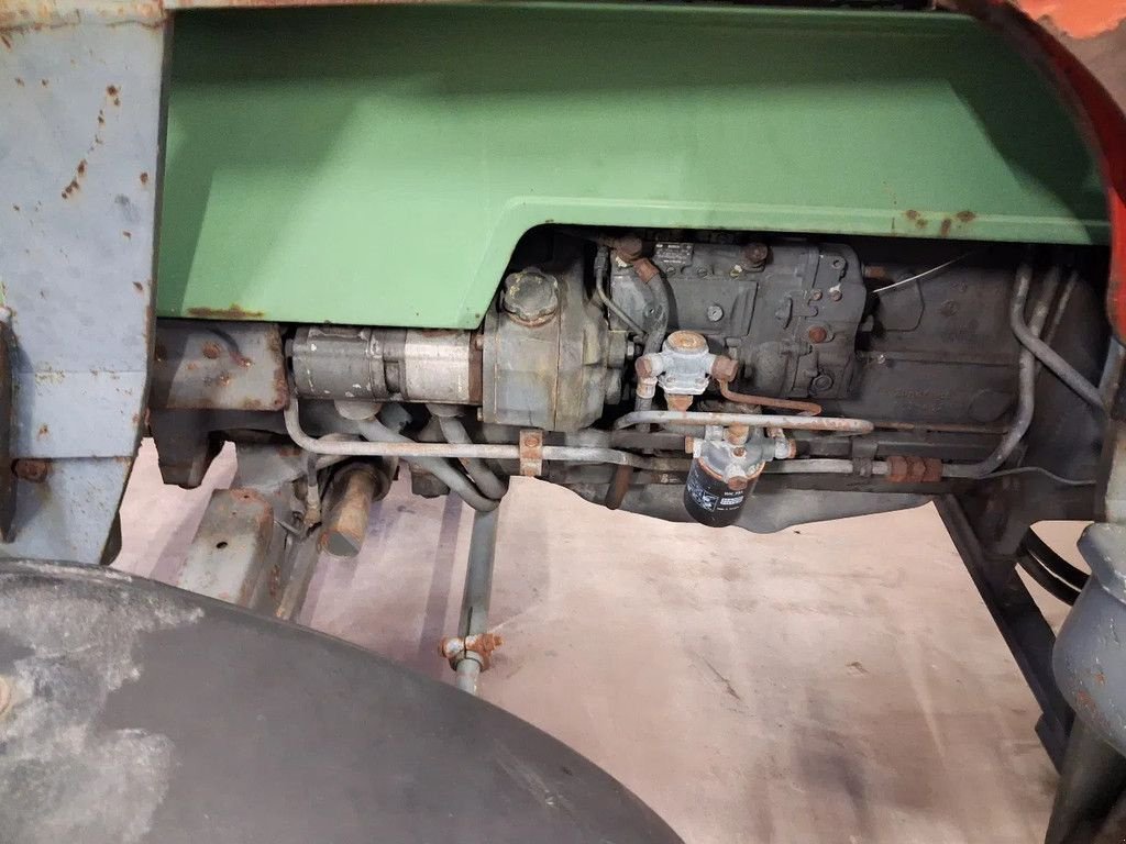 Traktor of the type Fendt FARMER 305 LS 40 km met voorlader bak en vork, Gebrauchtmaschine in Lunteren (Picture 11)