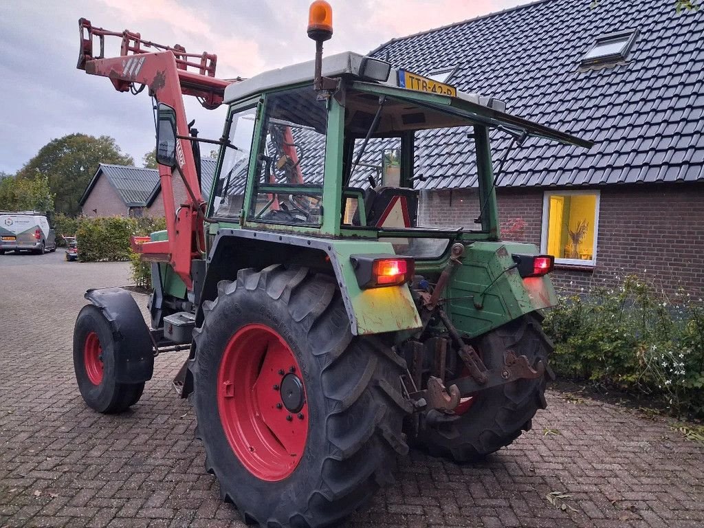 Traktor of the type Fendt FARMER 305 LS 40 km met voorlader bak en vork, Gebrauchtmaschine in Lunteren (Picture 7)