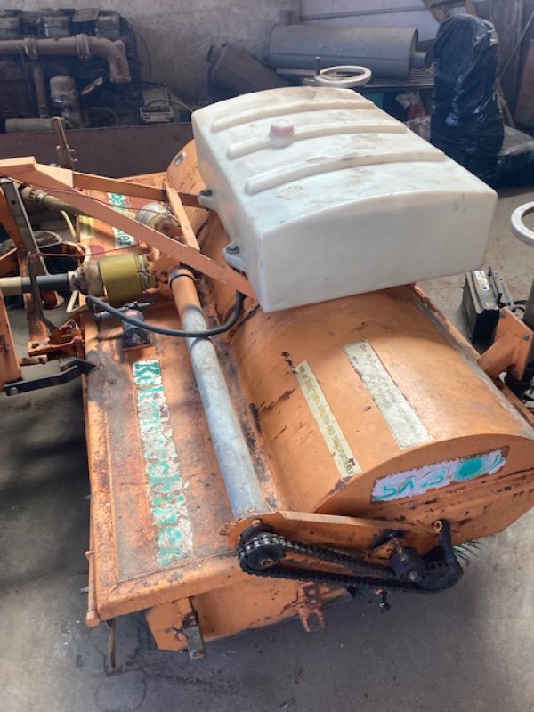 Traktor typu Fendt Farmer 305 LS, Gebrauchtmaschine v Kleinostheim (Obrázek 2)