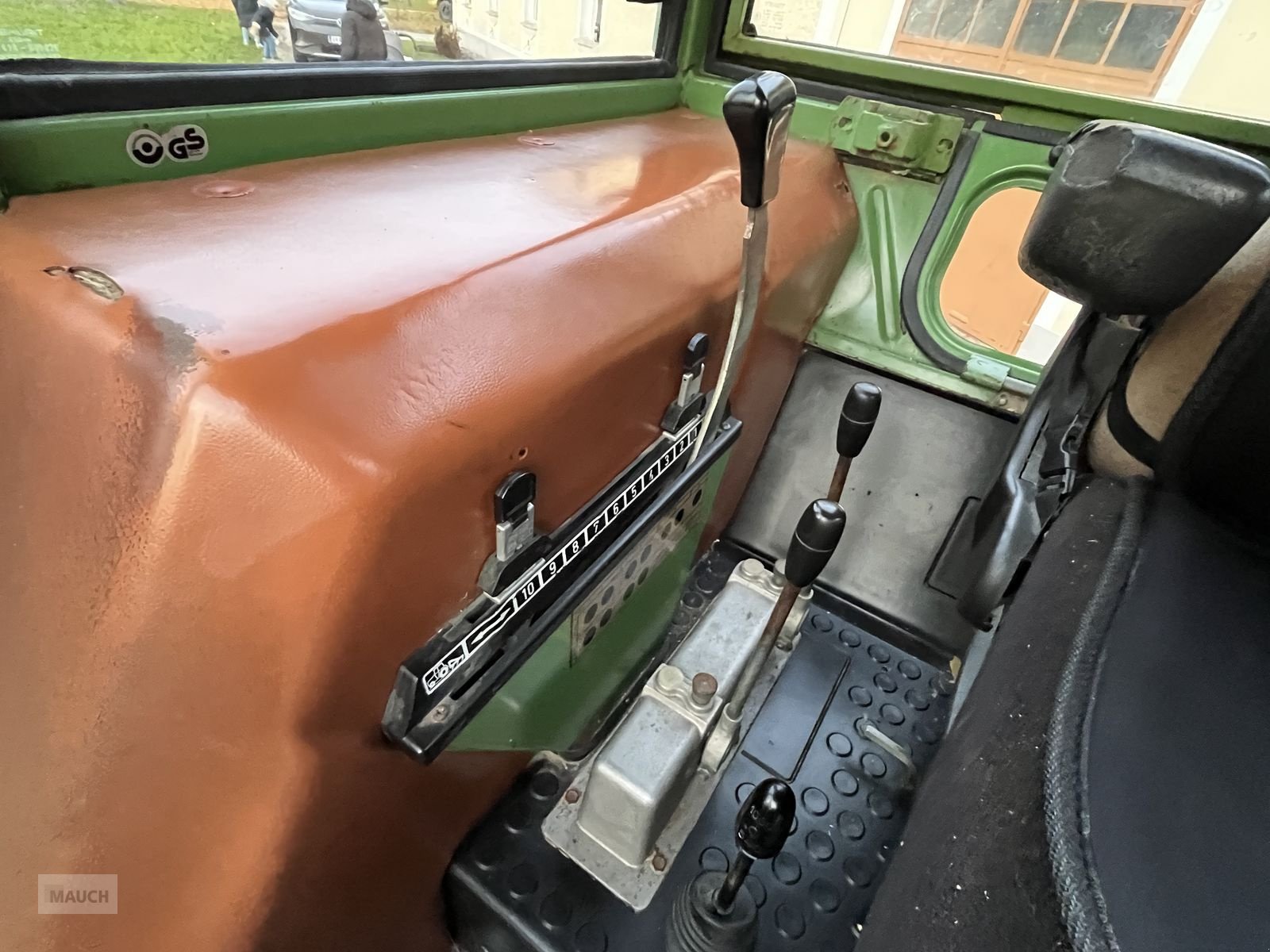 Traktor типа Fendt Farmer 305, Gebrauchtmaschine в Burgkirchen (Фотография 23)