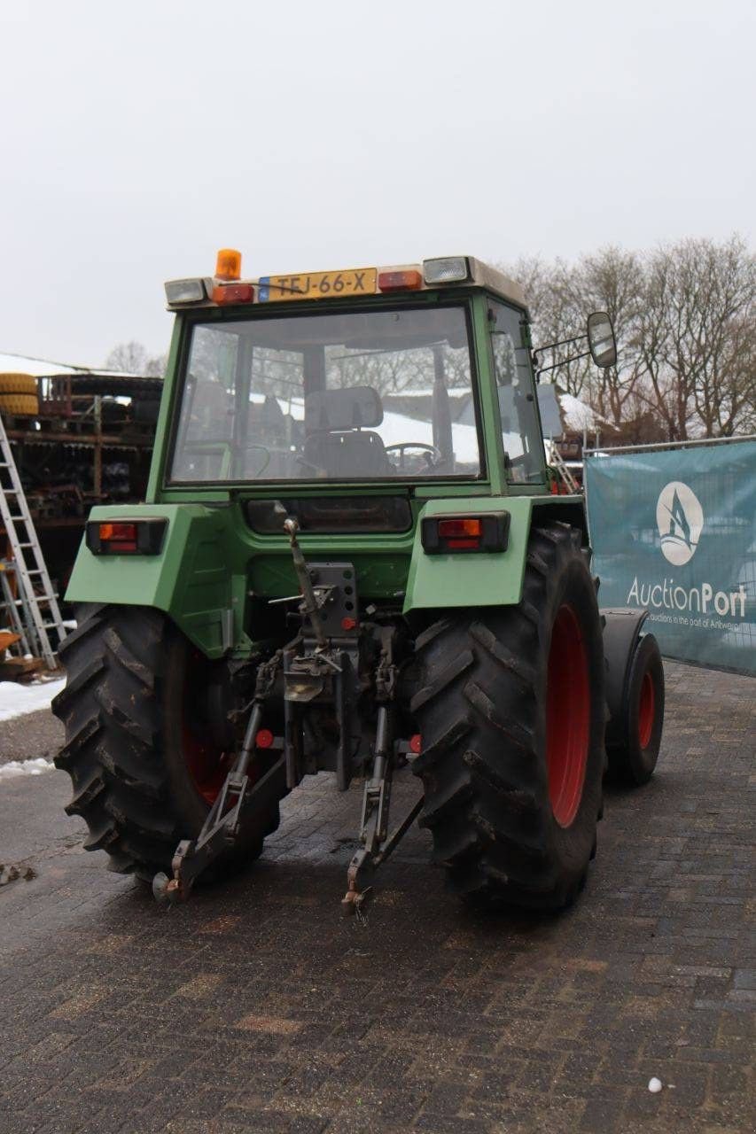 Traktor typu Fendt Farmer 305LS Turbomatik, Gebrauchtmaschine v Antwerpen (Obrázok 7)