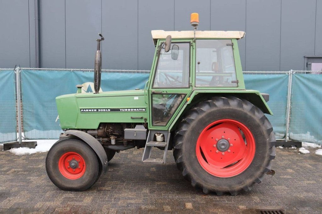 Traktor typu Fendt Farmer 305LS Turbomatik, Gebrauchtmaschine v Antwerpen (Obrázok 2)