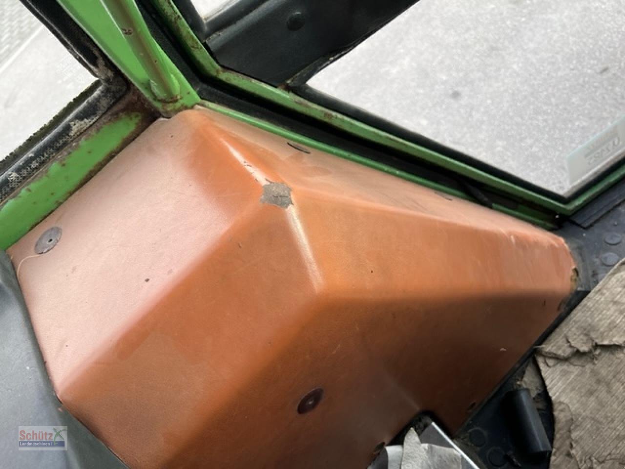 Traktor от тип Fendt Farmer 306 LS, Bereifung neuwertig, Gebrauchtmaschine в Schierling (Снимка 16)