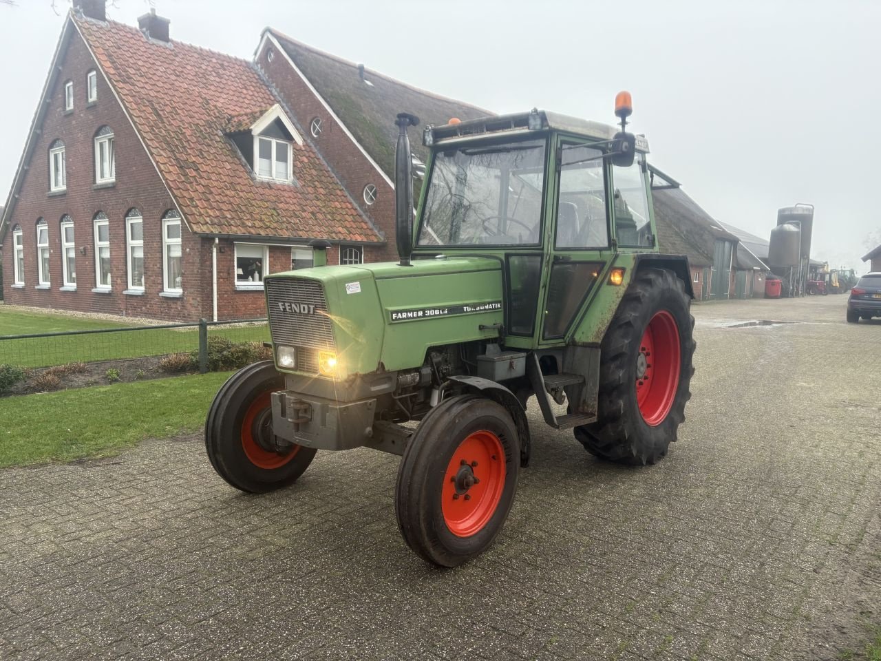 Traktor za tip Fendt Farmer 306 LS, Gebrauchtmaschine u Staphorst (Slika 2)