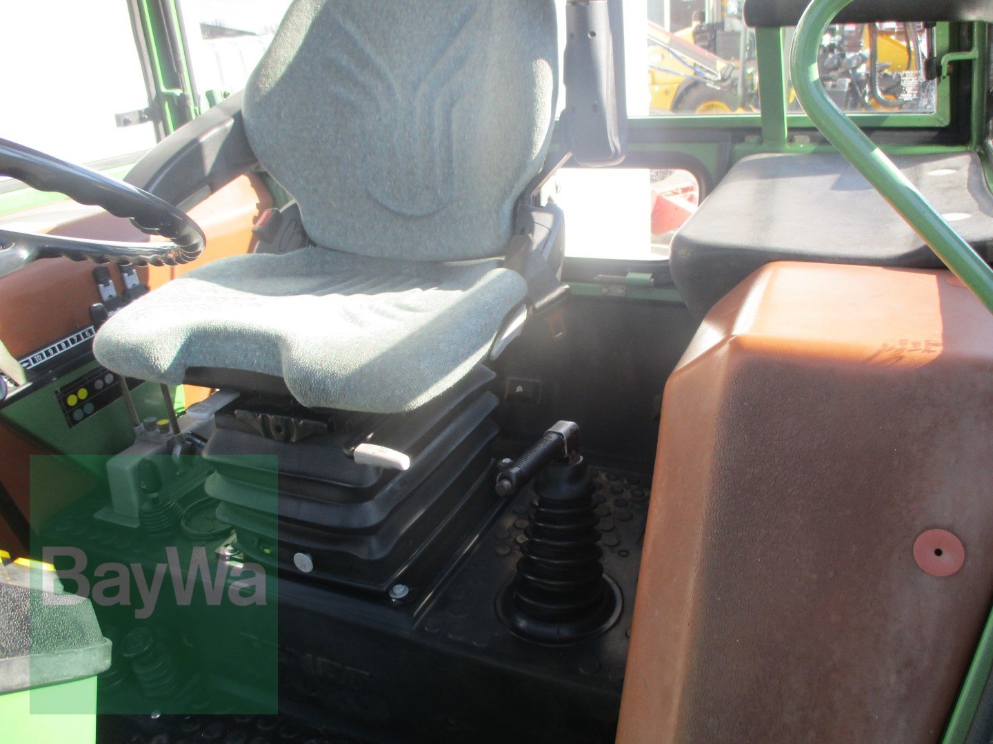 Traktor типа Fendt Farmer 306 LS, Gebrauchtmaschine в Schönau b.Tuntenhausen (Фотография 13)