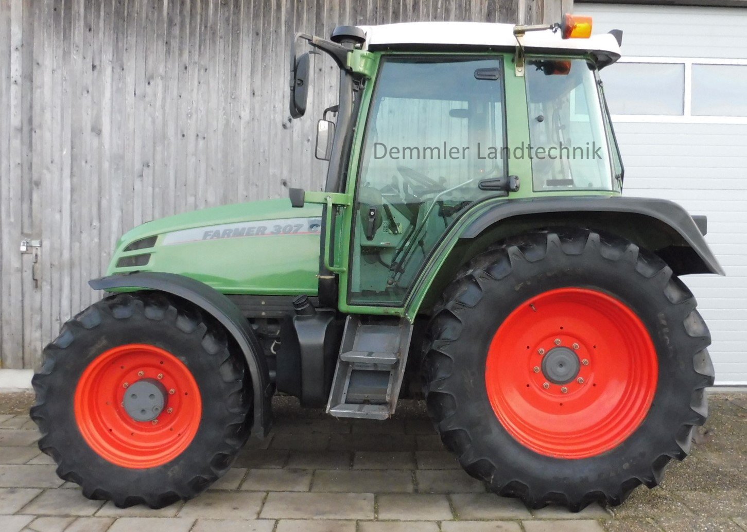 Traktor des Typs Fendt Farmer 307 C, Gebrauchtmaschine in Kammlach (Bild 5)