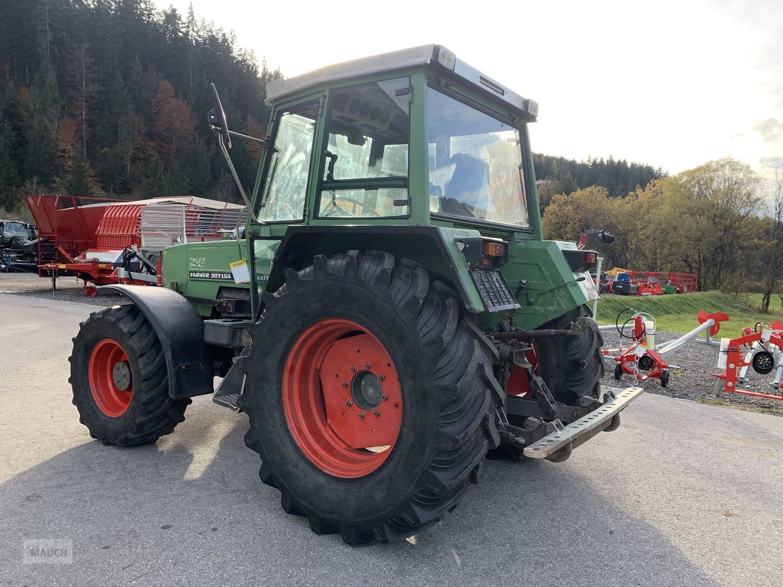 Traktor типа Fendt Farmer 307 LSA 40 km/h, Gebrauchtmaschine в Eben (Фотография 9)