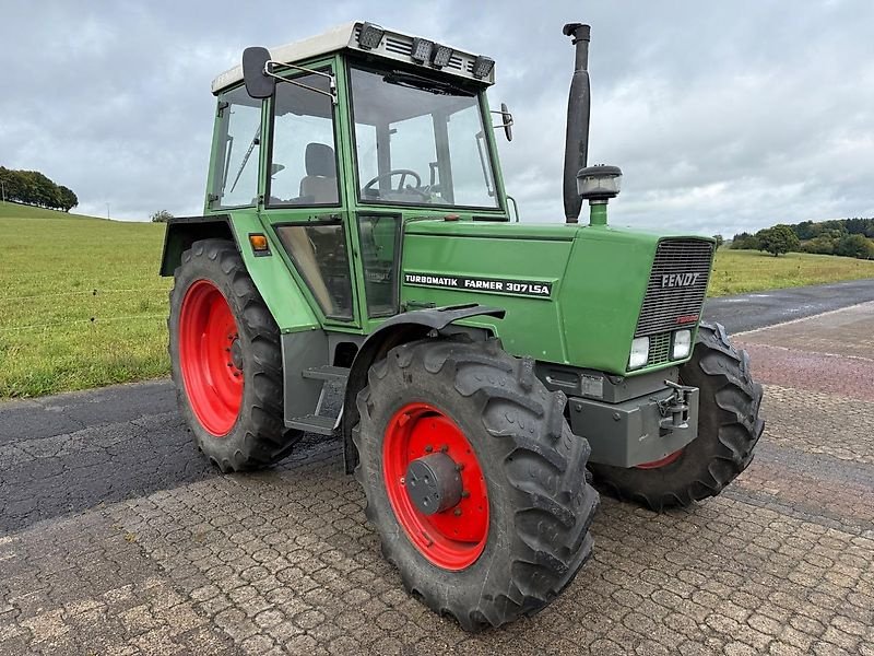 Traktor del tipo Fendt Farmer 307 LSA, Gebrauchtmaschine In Steinau  (Immagine 2)