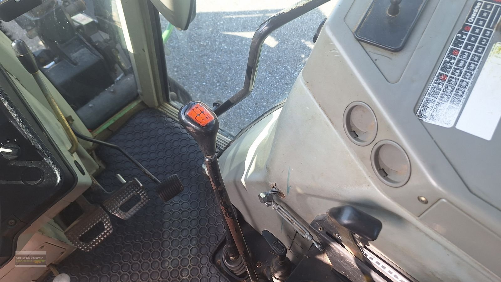 Traktor от тип Fendt Farmer 308 C, Gebrauchtmaschine в Gampern (Снимка 19)