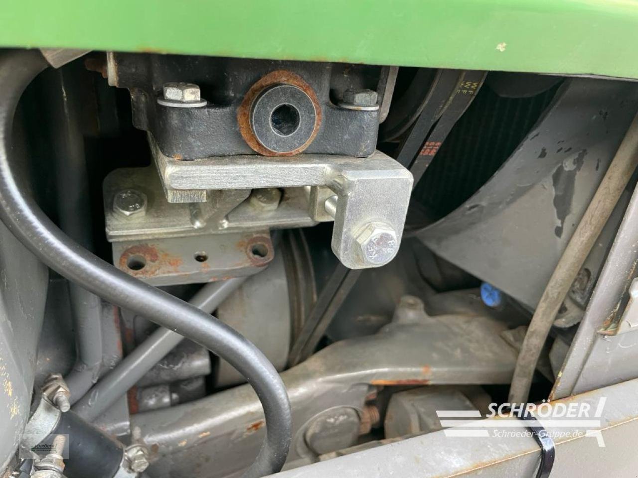 Traktor a típus Fendt FARMER 308 E, Gebrauchtmaschine ekkor: Wildeshausen (Kép 14)