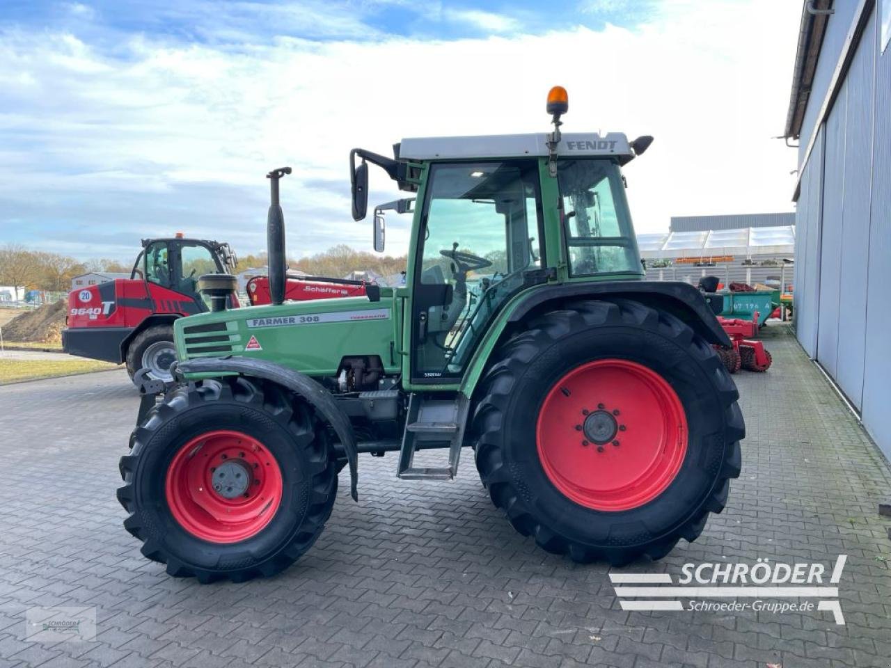 Traktor a típus Fendt FARMER 308 E, Gebrauchtmaschine ekkor: Wildeshausen (Kép 18)
