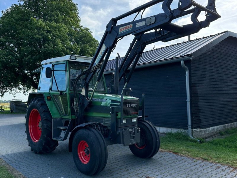 Traktor des Typs Fendt Farmer 308 LS Stoll voorlader, Gebrauchtmaschine in zwolle