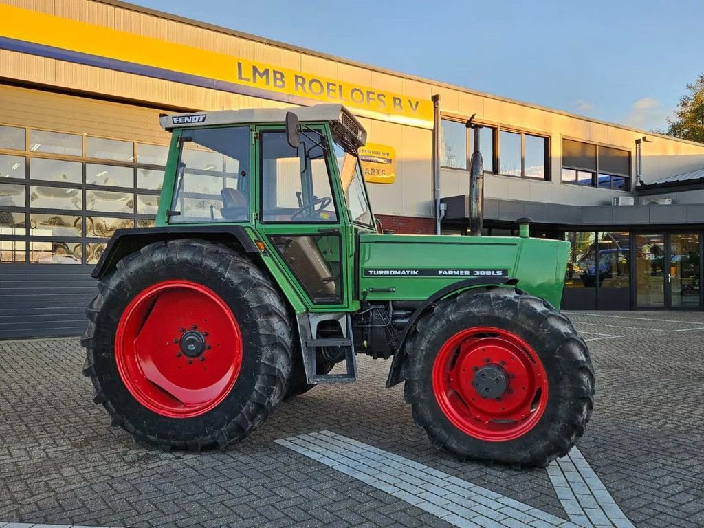 Traktor of the type Fendt FARMER 308 LSA, Gebrauchtmaschine in BENNEKOM (Picture 2)