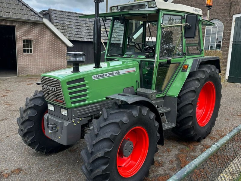 Traktor типа Fendt Farmer 308 LSA, Gebrauchtmaschine в zwolle (Фотография 1)