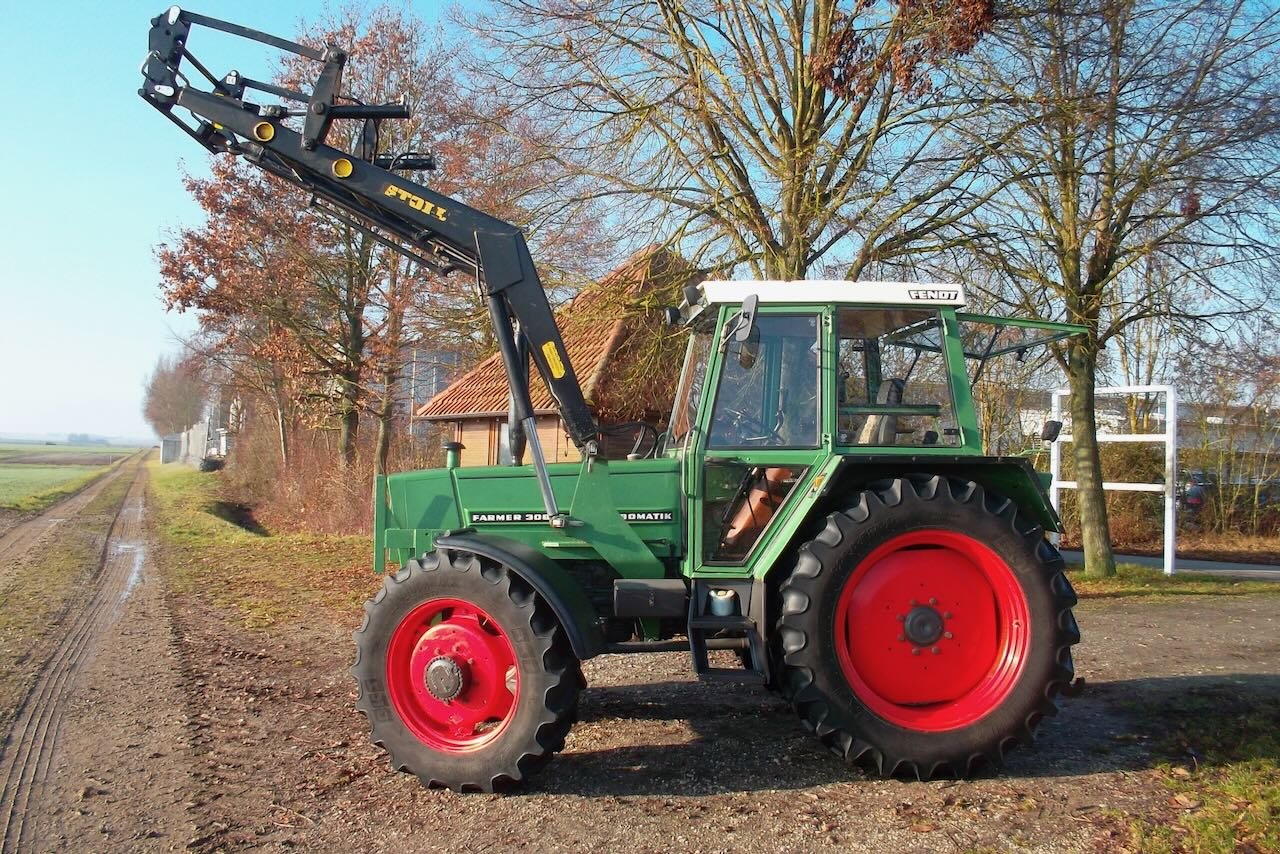 Traktor типа Fendt Farmer 308, Gebrauchtmaschine в Salching (Фотография 3)