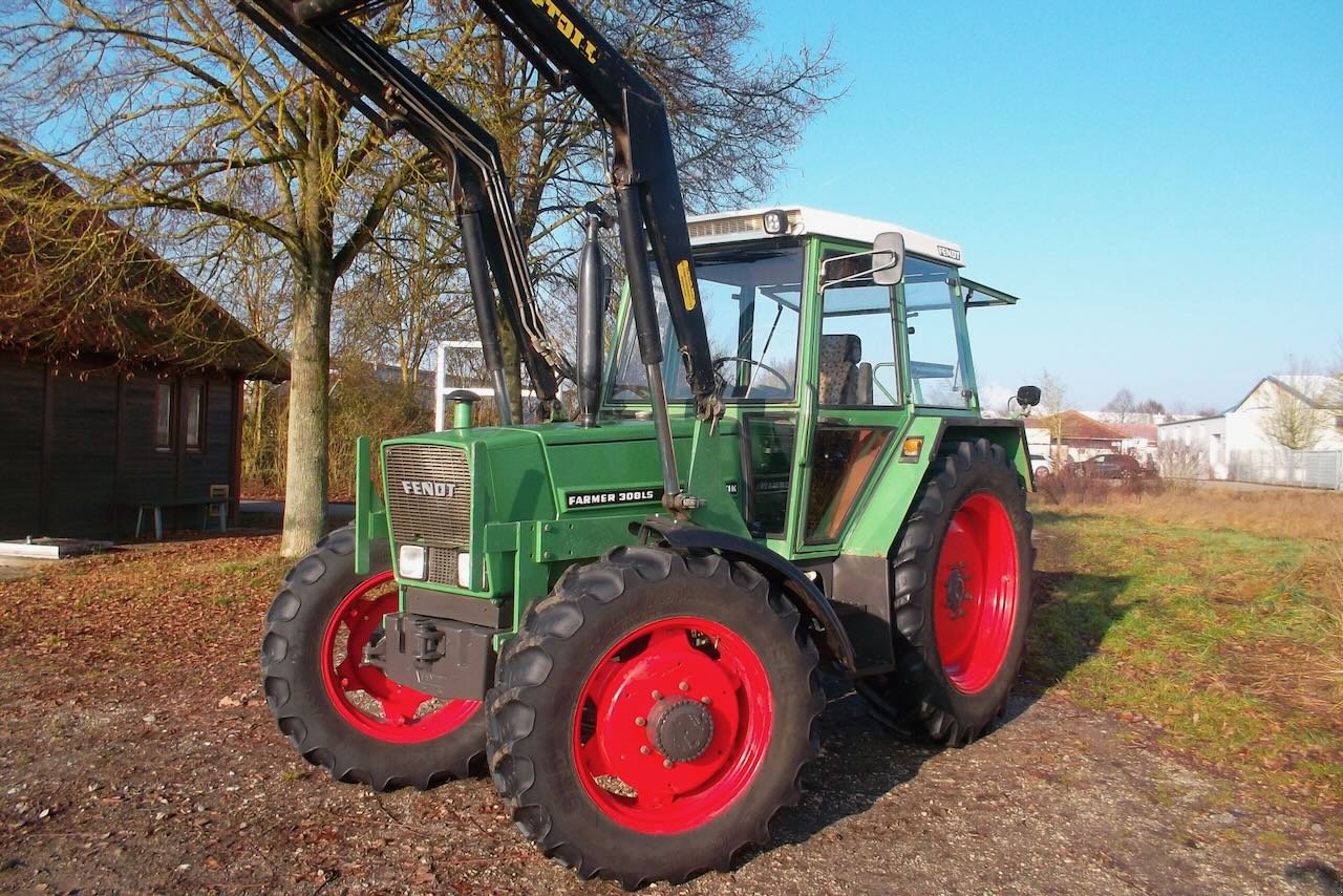 Traktor типа Fendt Farmer 308, Gebrauchtmaschine в Salching (Фотография 4)