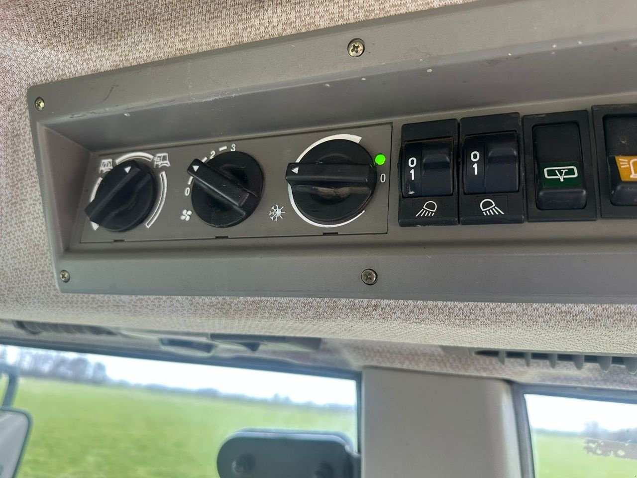 Traktor типа Fendt Farmer 309 C, Gebrauchtmaschine в zwolle (Фотография 6)