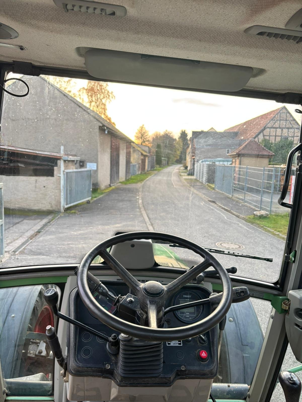 Traktor typu Fendt Farmer 309 C, Gebrauchtmaschine v Creglingen (Obrázek 12)