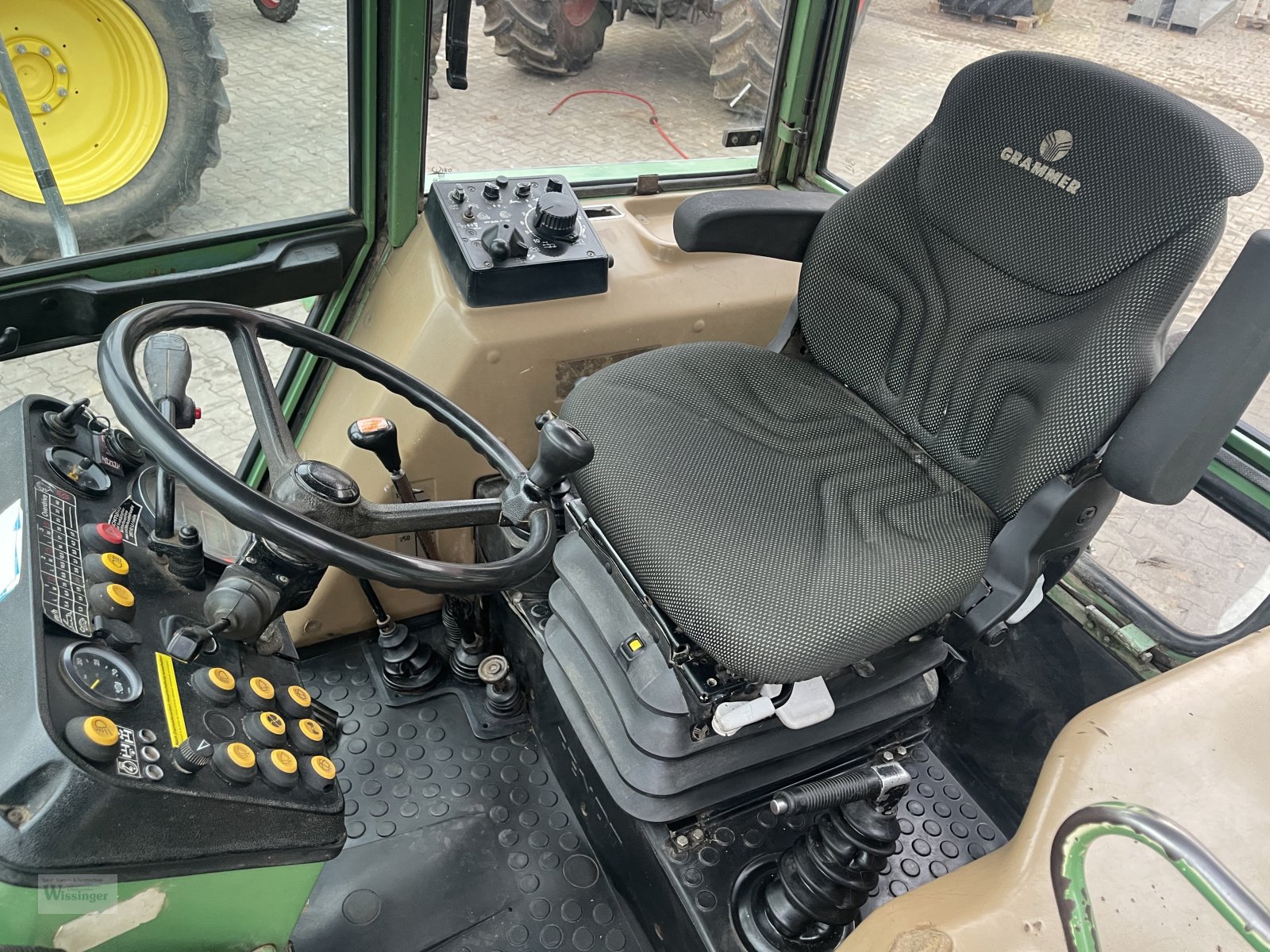 Traktor типа Fendt Farmer 309 LSA, Gebrauchtmaschine в Thalmässing (Фотография 11)